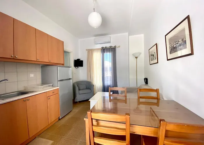 Bleu Lägenhetshotell Ambelas