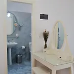Bleu 4* Ambelas